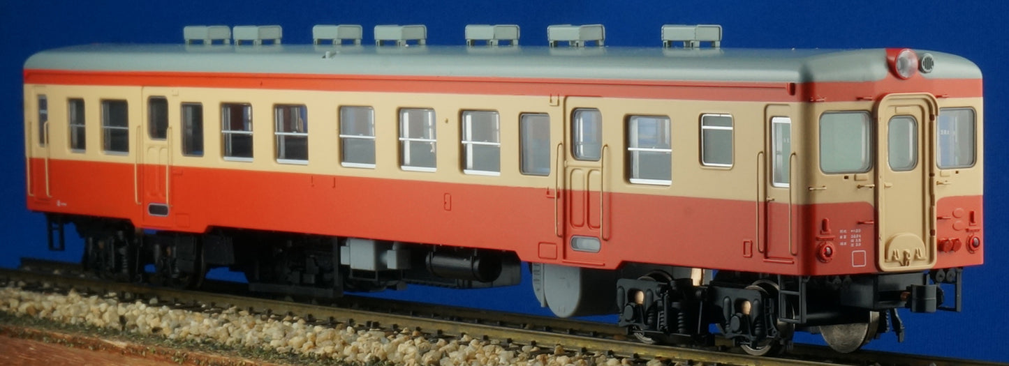 JNR-DMU-Kiha20,un-powered,Painted(vermilion, cream)