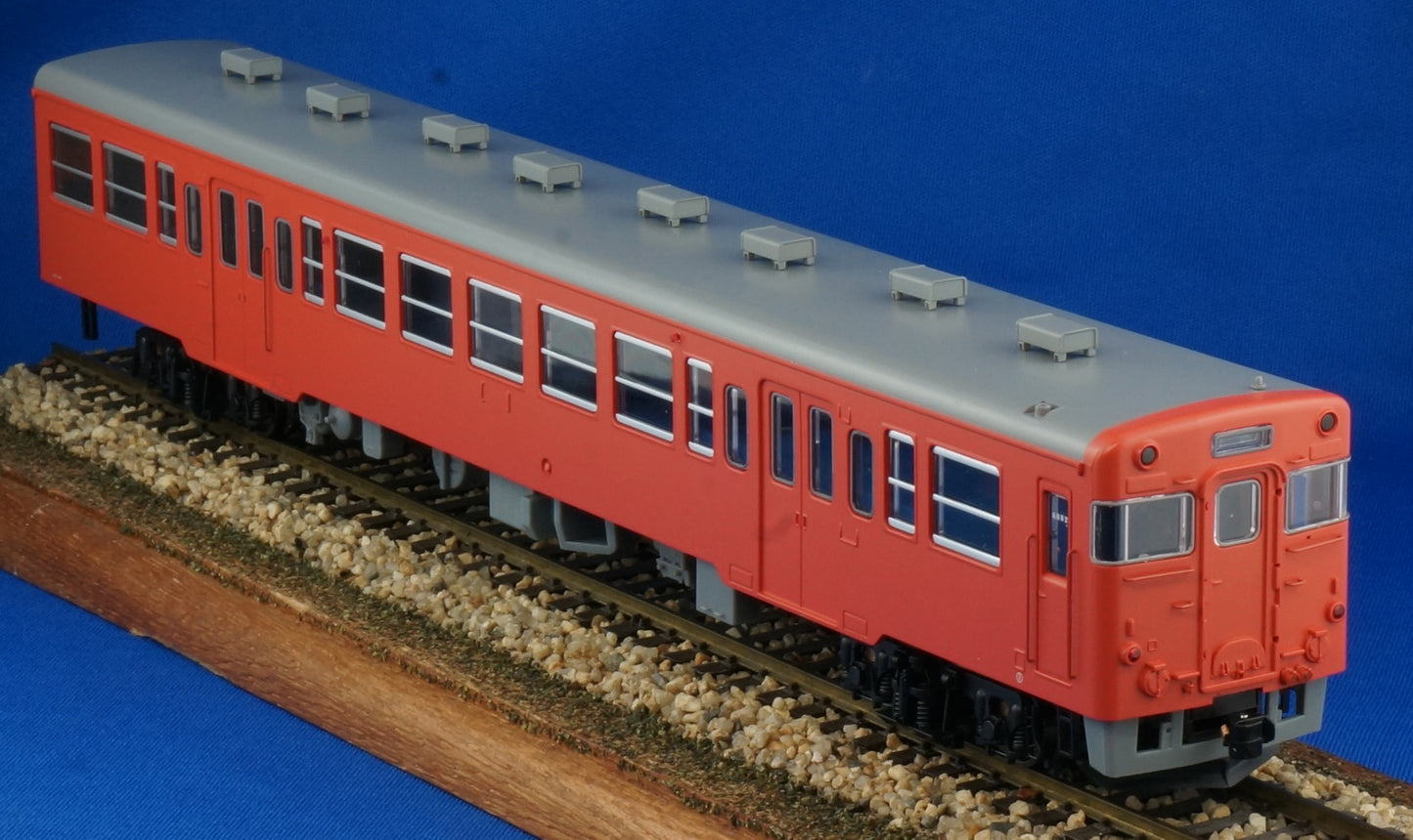 JNR-DMU-Kiha45,Unpowered,Painted(red)