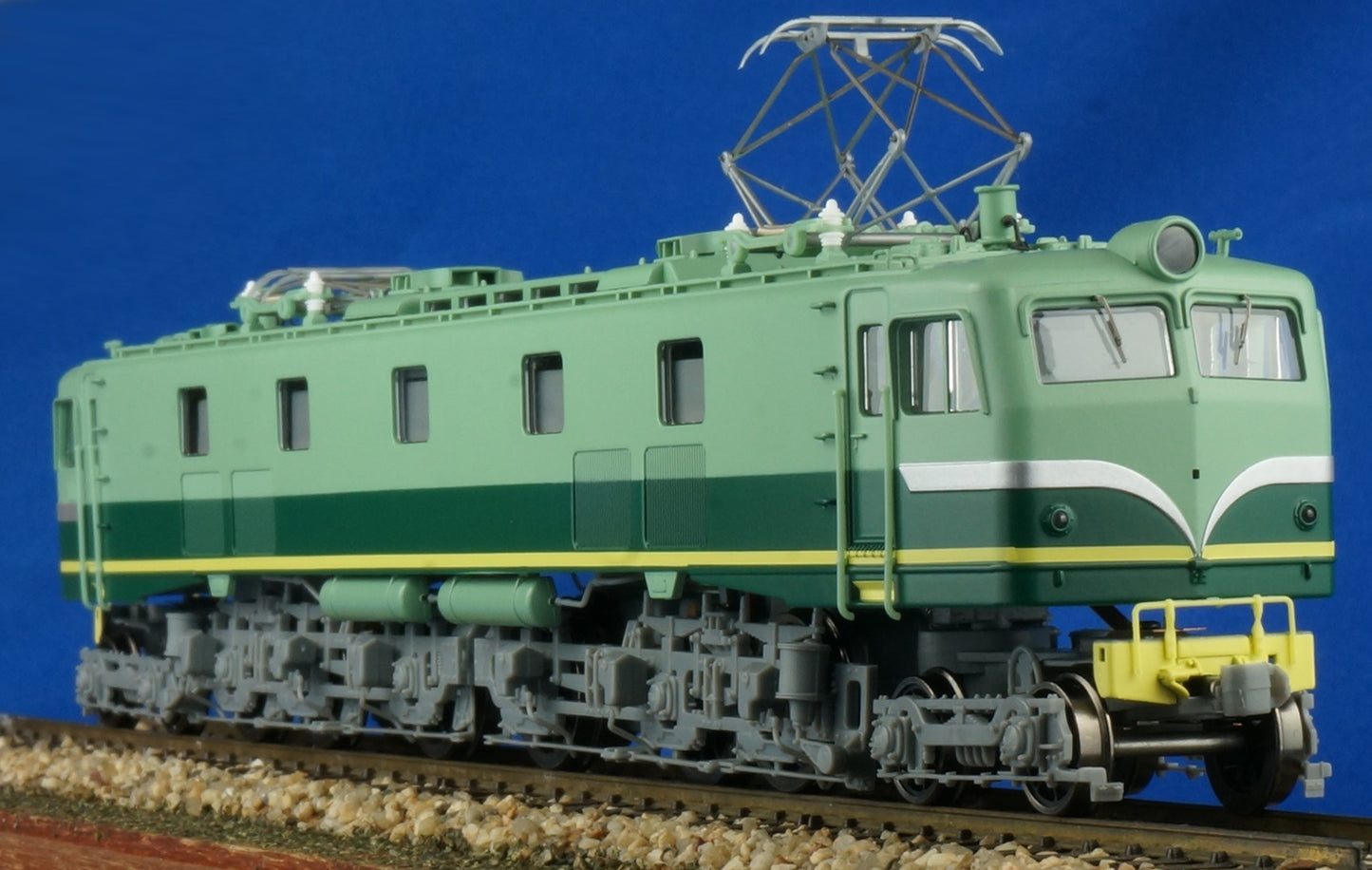 JNR ELECTRIC CLASS EF58 (Dark & Lightgreen)